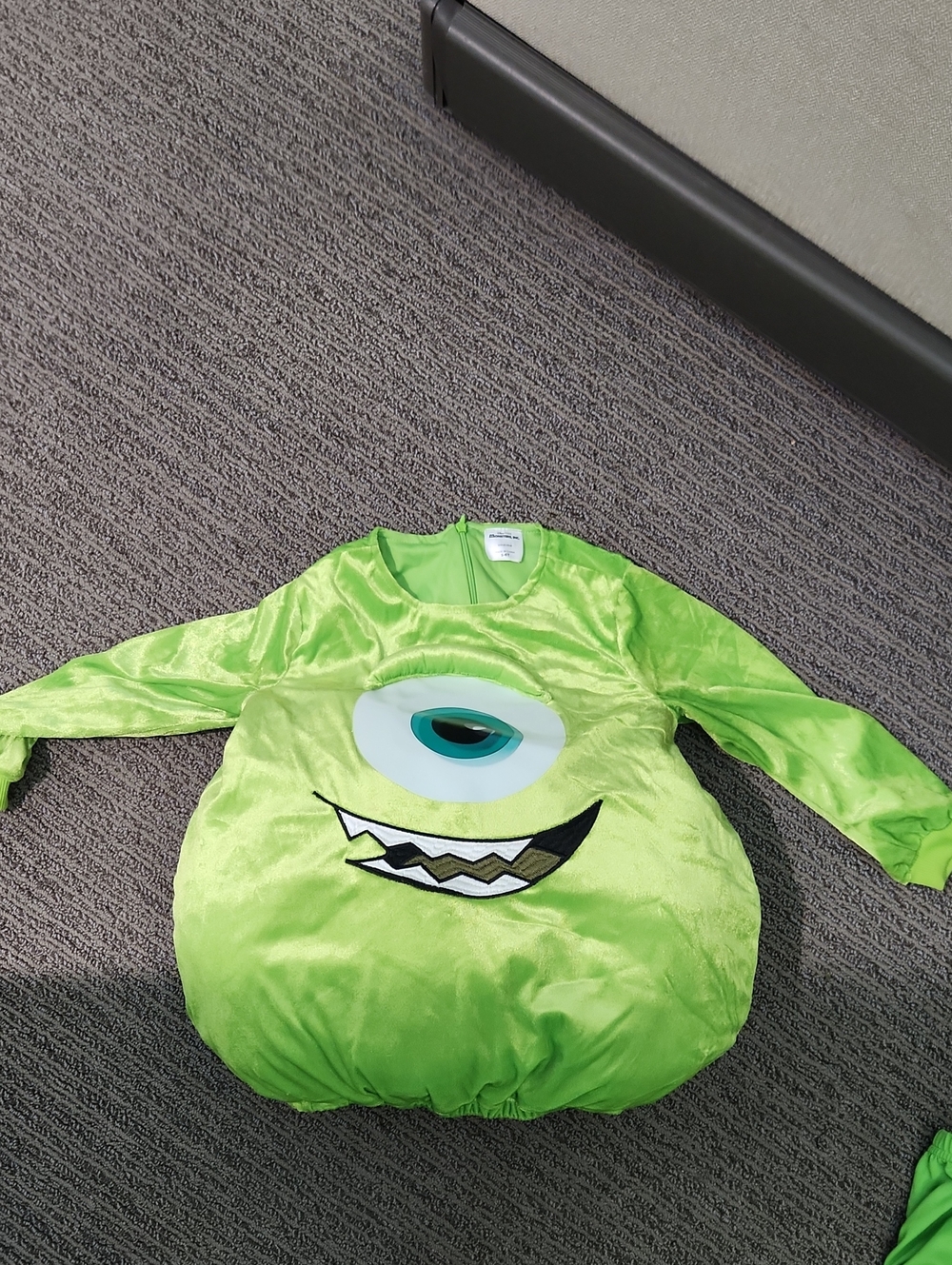 Spirit Halloween Monsters Inc Mike Wazowski Costume Toddler 5T-6T - Picture 5 of 16